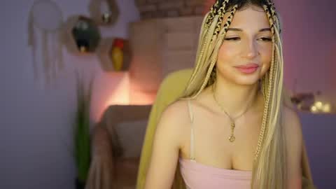 Alicee Kiss online show from 15, 12, 2024