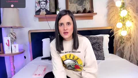 Snapshot of alicee_milf_ chatting on 24, 1, 2025 Aleja online show from 24, 1, 2025