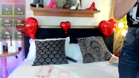 Snapshot of alicee_milf_ chatting on 12, 2, 2025 Aleja online show from 12, 2, 2025
