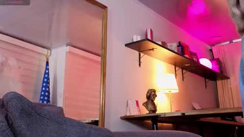 Snapshot of alicee_milf_ chatting on 25, 9, 2025 Aleja online show from 25, 9, 2025