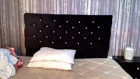 alicee_moonn online show from 23, 3, 2026