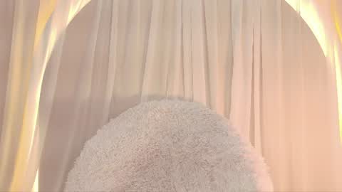 Snapshot of alicee_rodriguez chatting on 10, 7, 2026 alice online show from 10, 7, 2026