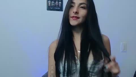 Snapshot of alicee_roos chatting on 15, 1, 2025 Alice online show from 15, 1, 2025