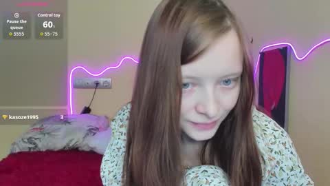 Snapshot of alicehariss chatting on 1, 10, 2025 Alie online show from 1, 10, 2025