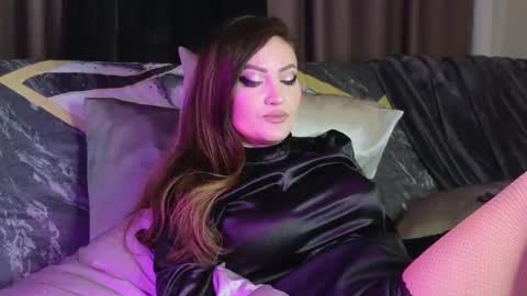 Snapshot of alicejameson chatting on 11, 3, 2025 alicejameson online show from 11, 3, 2025