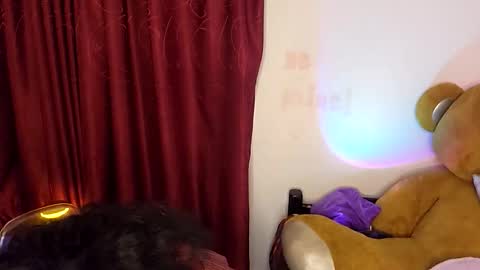 Alicekingdom online show from 12, 3, 2026
