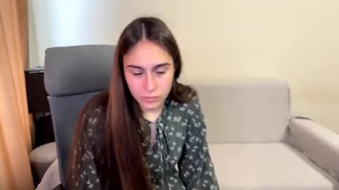 alicekollt online show from 19, 10, 2025