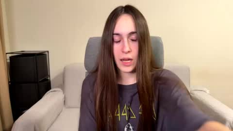 alicekollt online show from 8, 4, 2026