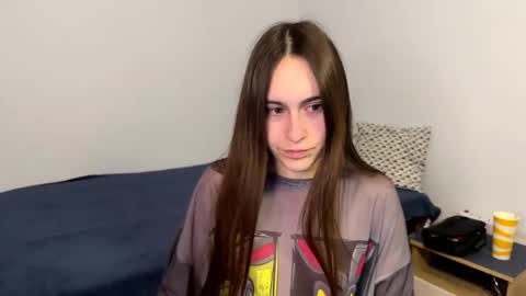 alicekollt online show from 17, 4, 2026