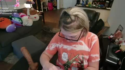 Alice Liddell online show from 1, 10, 2025