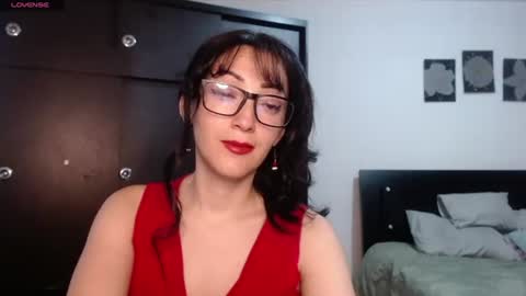 Snapshot of alicelove75 chatting on 26, 6, 2026 alicelove75 online show from 26, 6, 2026