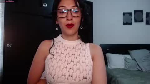 Snapshot of alicelove75 chatting on 23, 7, 2026 alicelove75 online show from 23, 7, 2026
