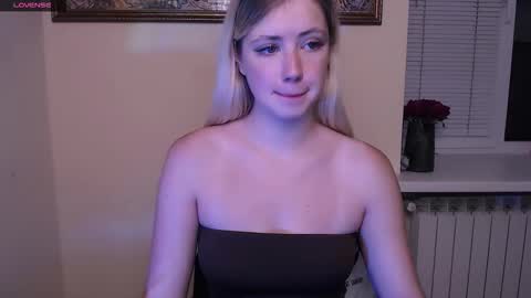 Snapshot of alicemeow_ chatting on 6, 10, 2025 Alice online show from 6, 10, 2025