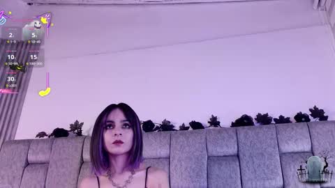 alicenoir_ online show from 9, 11, 2025