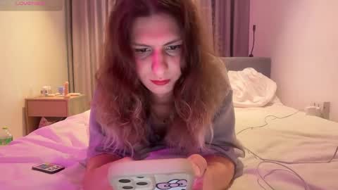 AlicePinkhead online show from 14, 5, 2026