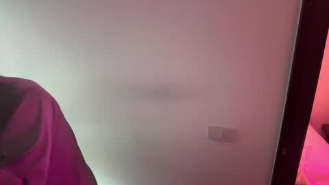 AlicePinkhead online show from 18, 5, 2026