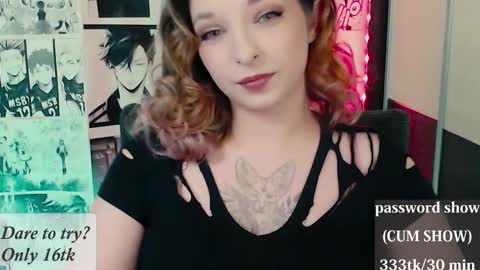 aliceriddle1 online show from 14, 2, 2026