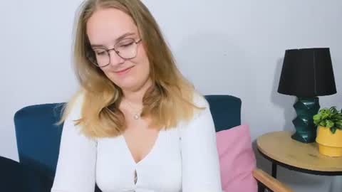 alicesensitive online show from 27, 10, 2025