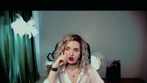 Snapshot of alicesmite chatting on 10, 6, 2026 alicesmite online show from 10, 6, 2026
