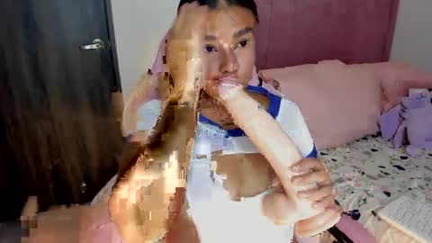 A L I C E  T H U N D E R online show from 6, 5, 2026