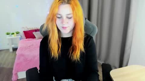 Snapshot of alicewinchesterr chatting on 5, 10, 2025 Alice online show from 5, 10, 2025