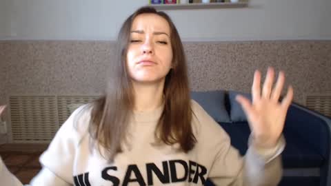 Snapshot of alicewonderful22 chatting on 19, 12, 2024 Alice online show from 19, 12, 2024
