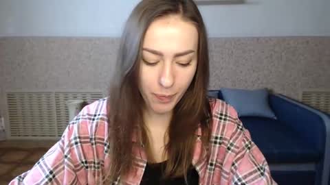 Snapshot of alicewonderful22 chatting on 5, 1, 2025 Alice online show from 5, 1, 2025