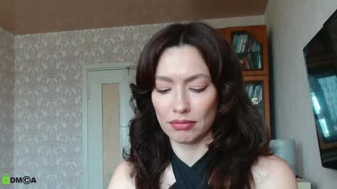 Snapshot of alicia_savory chatting on 6, 6, 2026 Alicia online show from 6, 6, 2026