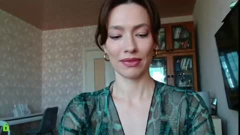Snapshot of alicia_savory chatting on 23, 7, 2026 Alicia online show from 23, 7, 2026