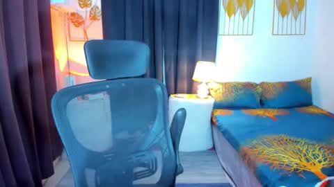 aliciacum online show from 1, 10, 2025