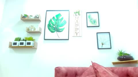 Snapshot of aliciacute__ chatting on 13, 2, 2026 aliciacute online show from 13, 2, 2026