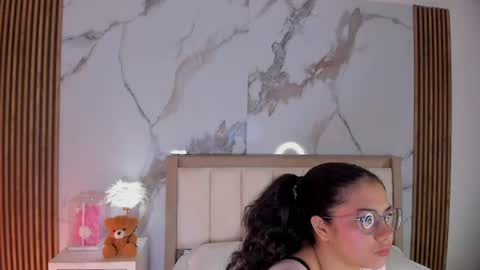 Snapshot of alicialevy chatting on 24, 6, 2026 LUNA online show from 24, 6, 2026