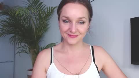 Snapshot of alicialux chatting on 23, 1, 2025 Alicia online show from 23, 1, 2025