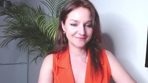 Snapshot of alicialux chatting on 10, 3, 2025 Alicia online show from 10, 3, 2025