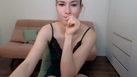 Snapshot of alicianoveli chatting on 10, 1, 2025 alicianoveli online show from 10, 1, 2025