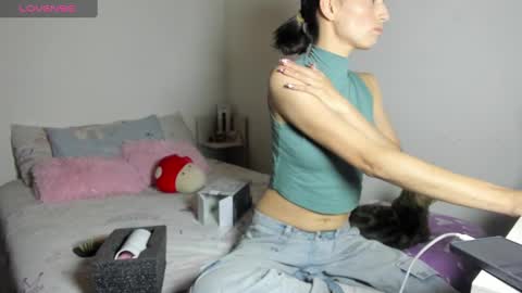 Snapshot of alien_universe chatting on 3, 3, 2025 Aiko Independent Model online show from 3, 3, 2025