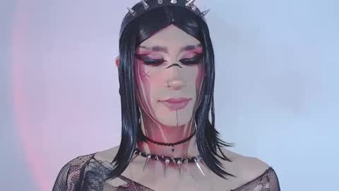     online show from 21, 4, 2026