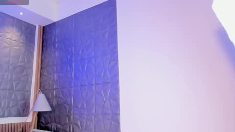 Snapshot of aliice_smithh chatting on 13, 9, 2025 Alice online show from 13, 9, 2025