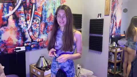 Ali Jones online show from 12, 3, 2025