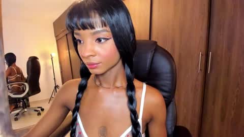 Snapshot of alika_houston chatting on 6, 3, 2025 IG Alik nasso online show from 6, 3, 2025
