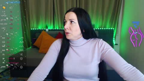 Snapshot of alika_lorens_talk chatting on 15, 12, 2024 Alika online show from 15, 12, 2024
