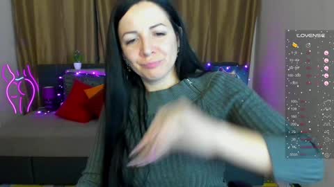 Snapshot of alika_lorens_talk chatting on 24, 12, 2024 Alika online show from 24, 12, 2024