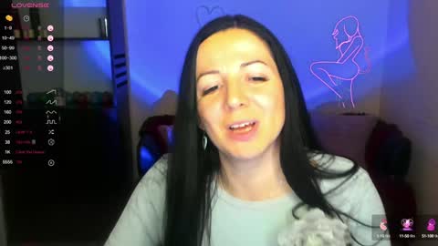 Snapshot of alika_lorens_talk chatting on 25, 12, 2024 Alika online show from 25, 12, 2024