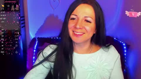 Snapshot of alika_lorens_talk chatting on 14, 1, 2025 Alika online show from 14, 1, 2025