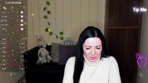 Snapshot of alika_lorens_talk chatting on 20, 1, 2025 Alika online show from 20, 1, 2025