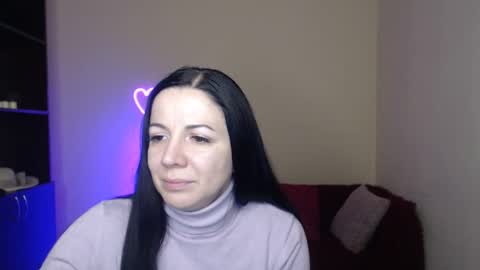 Snapshot of alika_lorens_talk chatting on 5, 2, 2025 Alika online show from 5, 2, 2025