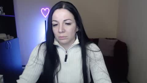 Snapshot of alika_lorens_talk chatting on 11, 2, 2025 Alika online show from 11, 2, 2025