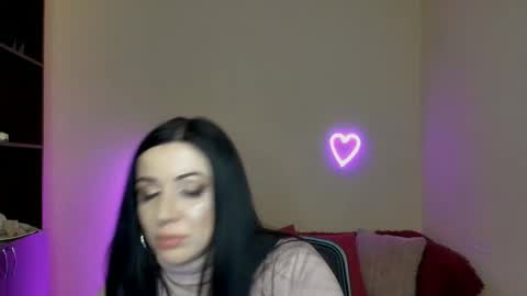 Snapshot of alika_lorens_talk chatting on 8, 3, 2025 Alika online show from 8, 3, 2025