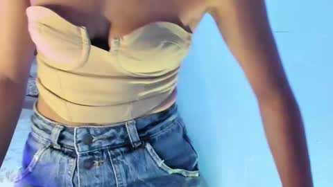           online show from 1, 12, 2025