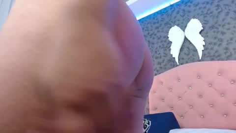 1 online show from 24, 1, 2025